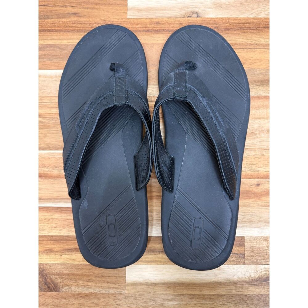 Men's Oakley Black Flip Flops - Size 11